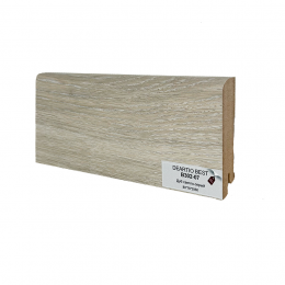plintus-mdf-pod-derevo-dub-svetlo-seryj